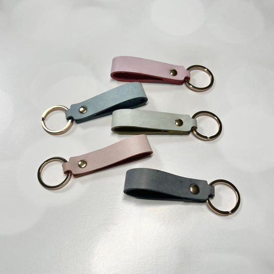 Colorful Leather Keychain Blanks – Finished Laser-Ready Craft Supplies in 5 Colors