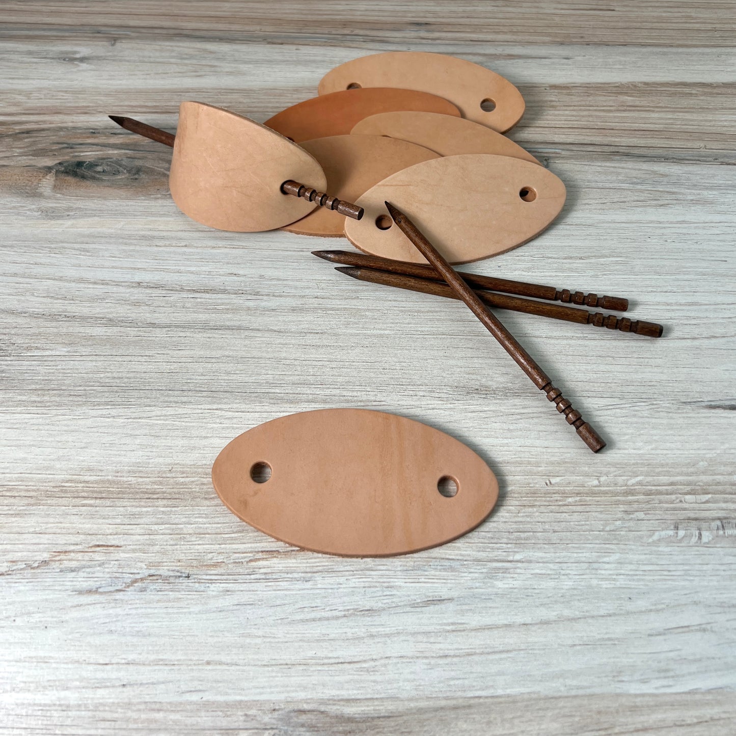 Leather Hair Barrette Blanks with Wooden Stick – DIY Veg-Tanned Leather Craft Supply