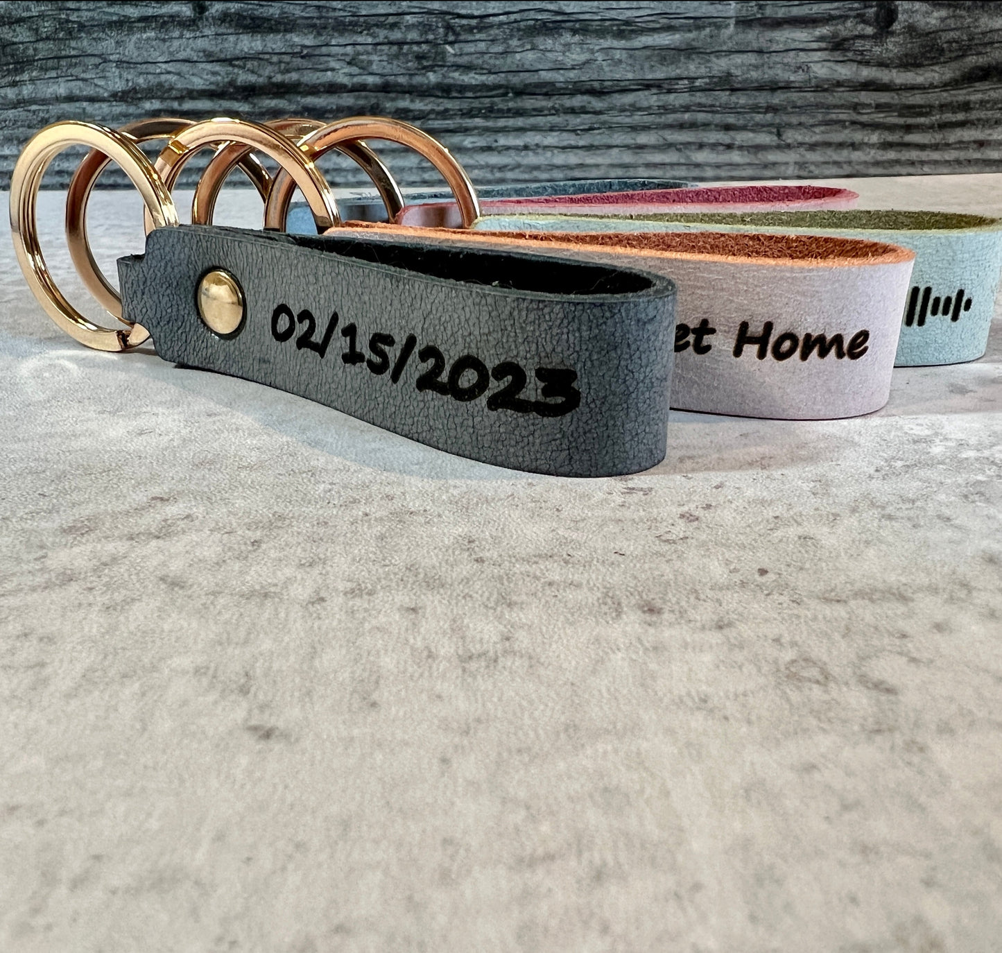 Wedding Favor, Bulk Customized Colorful Leather Key Chains